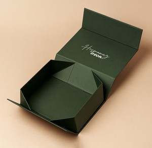 Custom Milk Chocolate Rigid Packaging <b>Box</b> with <b>Gold</b> Foil Leaf Pattern Luxury Premium Chocolate <b>Gift</b> <b>Box</b> - Product Image 2