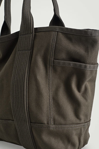 Bolsa de Viaje Unisex de Nailon Ligero, 30-40L, Correa Ajustable, Cierre de Cremallera, Estilo Casual para Fin de Semana - Product Image 3