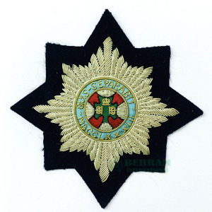 Insignias Bordadas a Mano Personalizadas con Hilo Metálico para Blazers, Parches Ecológicos con Hilo Metálico, Escudo Bordado en 3D para Blazers - Product Image 5