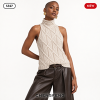 Ärmellose Strickwaren für Damen: Weicher Haferflocken-Diamant-Zopfstrick-Pullover mit Hohem Kragen, Private Label Hersteller