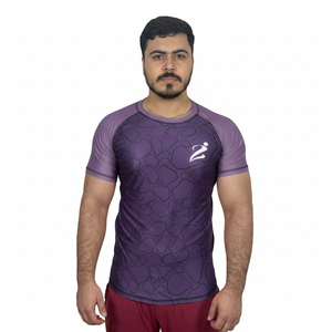 Camiseta de manga corta más vendida para hombre con tejido de secado rápido y protección UV para deportes acuáticos y al aire libre. - Product Image 3