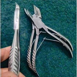 Professional Stainless Steel <b>Nail</b> <b>Clipper</b> 12.5mm Jaw Flat Blade Sharp Tip <b>for</b> <b>Thick</b> <b>Nails</b> Adult Use - Product Image 4