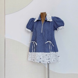 Robe Courte Décontractée à Carreaux avec Manches Bouffantes, Col en Dentelle Contrastant et Ourlet Droit, Silhouette Trapèze, Respirante, Vente en Gros - Product Image 3