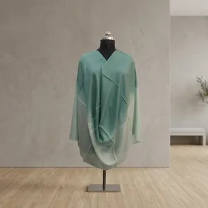 Chal de Lana Fina Degradado Verde Menta de Lujo para Mujer, con Sensación de Cachemira Premium, Hecho a Mano - Product Image 6