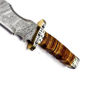 Cuchillo Bowie de Caza de Acero de Damasco de Alta Calidad, Forjado a Mano, Grado Industrial, OEM, Alta Durabilidad, Garantía de 3 Años - Product Image 3