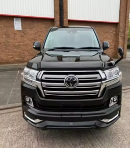 Toyota Land Cruiser 2022, Volante a la Derecha, SUV Automático, Interior Oscuro, Asientos de Cuero, Neumáticos de 20 Pulgadas - Product Image 1