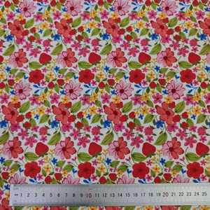 Tissu Popeline 100% Coton Peigné Imprimé Floral Uni 100GSM Résistant aux Plis Moyen pour Jupes, Chemises et Vêtements pour Filles - Product Image 6