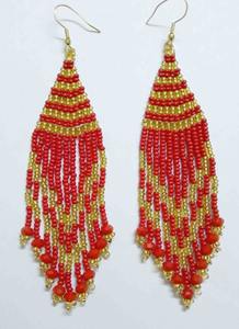 Boucles d'oreilles en perles de verre vibrantes pour une coordination d'ensemble colorée, ajoutant un élément d'accessoire ludique et attrayant - Product Image 4