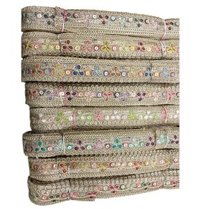 Rubans en dentelle fantaisie brodés 100 % coton avec paillettes et fils de crochet, à prix de gros pour l'exportation en Inde - Product Image 1