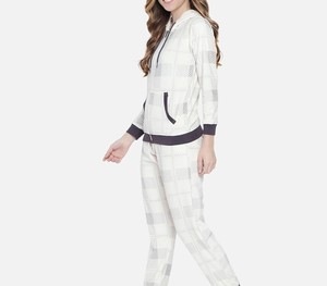 Chándal Deportivo Personalizado para Mujer, Nuevo, de Manga Larga, Secado Rápido, Profesional, a Precio Económico - Product Image 4