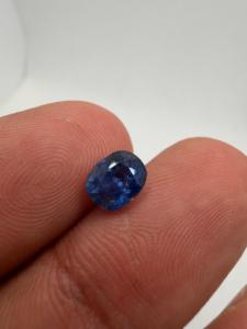 Zafiro Azul Real Natural, Corte Ovalado, 1.68CT, 7x5.5x4.5mm, Suelto, de Ceilán, Sri Lanka, para Joyería, Zehra Gems, Color Play AA - Product Image 2