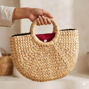 Sac en jacinthe d'eau écologique du Vietnam, design géométrique chic, sac à main en paille - Product Image 3