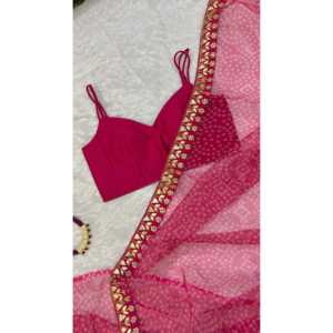 Hermoso Saree de Organza con Estampado Digital y Chal con Trabajo Gotapatti y Dori - Product Image 3