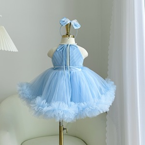 Robe de soirée élégante pour filles, col halter en tulle avec fermeture à nouer au dos et jupe longue à volants, vente en gros - Product Image 6