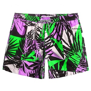 Short de fitness en maille Speed Dry avec logo personnalisé pour hommes, respirant et à séchage rapide, pour la gym, la musculation et les sports d'été - Product Image 6