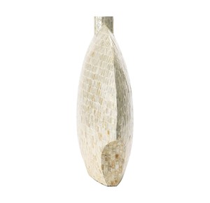 Vase irrégulier moderne avec mosaïque en nacre pour décoration côtière - Product Image 4