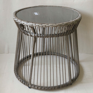 Muebles de exterior de Vietnam de estilo moderno con estructura de aluminio y recubrimiento en polvo, personalizados en color, con vidrio y metal, sin tejido. - Product Image 1