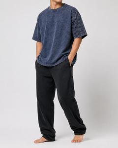 Camiseta de mezclilla lavada a la piedra de manga corta con cuello redondo oversize para hombre, color liso, algodón, estilo casual, ribete en contraste, estilo urbano, MOQ bajo - Product Image 1