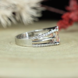 925 <b>Silver</b> 3CT <b>Emerald</b> Cut Original Moissanite Engagement Wedding <b>Ring</b> Fine Women's Day Gifts Split Shank <b>Emerald</b> Diamond <b>Ring</b> - Product Image 2