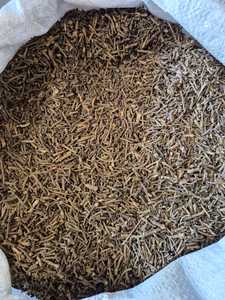 Varillas de Clavo Secas Aromáticas de Origen Indonesio, Pedido a Granel B2B, Especias, Materia Prima, MOQ 24 Toneladas FCL 25kg Global - Product Image 5