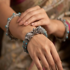 DIVYORO Brass <b>Copper</b> Alloy Oxidized Silver Ethnic Women's Bangle KADA for Anniversary - Product Image 4