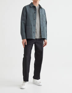 Camiseta de hombre de estilo japonés, corte regular, color personalizado, tejido de punto sencillo teñido con hilo, 50% algodón, 30% lyocell, 20% poliéster, termoimpresa. - Product Image 2