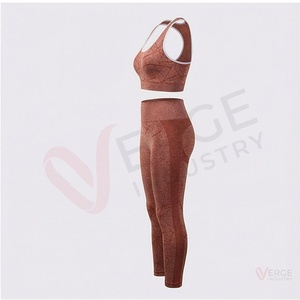 Ensemble de yoga sur mesure de haute qualité pour femmes grandes tailles, longueur genou, tenue de sport unie avec broderie décorative, costumes de fitness pour la gym - Product Image 3