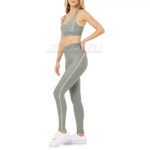 Conjunto de yoga cómodo con sujetador deportivo sin costuras y leggings elásticos para ejercicio, entrenamiento físico y movimiento. - Product Image 3