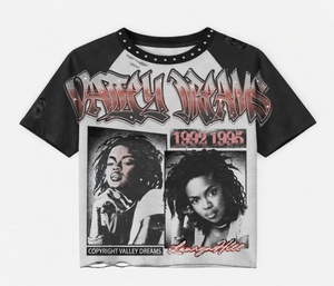 Camiseta Oversize de Manga Corta con Cuello Redondo, Estilo Streetwear Americano, con Lavado Ácido, Pedrería y Logotipo Desgastado, para Hombre y Mujer, Vintage, con Efecto Drip y Brillo, Premium - Product Image 1