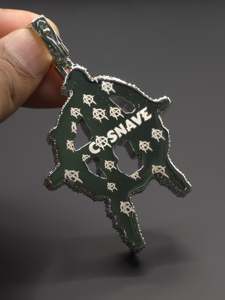 Pendentif Symbole Anarchie Iced Out, Cercle de Diamants de Laboratoire, Breloque Mascotte, Or 10K Véritable, Argent, 2,5 Pouces, Modélisation Volumétrique, Style Hip-Hop - Product Image 4