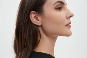 Pendientes de Oro de 14K con Diamante Azul en Forma de Corazón, Diamante Cultivado en Laboratorio, Pendientes de Cartílago Helix, Joyería Minimalista y Elegante, Regalo para Mujer - Product Image 5