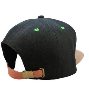 Gorra de Algodón de Lujo con Parche de Gamuza Personalizado - Estilo Dad Hat de 6 Paneles con Hebilla Metálica Ajustable - Product Image 6