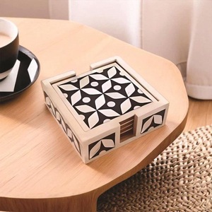 Ensemble de dessous-de-verre en os incrusté, noir et blanc, géométrique, moderne, écologique, fait main, durable, épaisseur 4 mm, <300 mm, ILAHI's Dining Home - Product Image 3