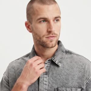 Chemise en jean respirante vintage américaine pour homme, style streetwear, manches courtes, poche poitrine, haute qualité - Product Image 4