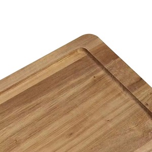 Planche à découper rectangulaire en bois naturel avec poignée intégrée et trou de suspension, épaisseur 1,5 cm, compatible lave-vaisselle - REHMAN CRAFT - Product Image 3