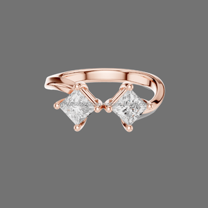 Bijoux safran Bague en or 10 ct avec diamants Moissanite et CZ latéraux - Product Image 1