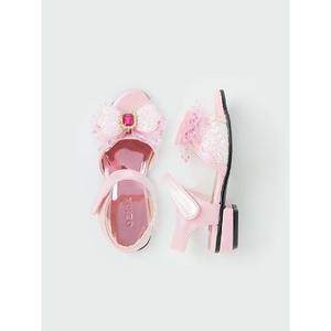 Sandales coréennes haut de gamme OZKIZ pour enfants, à bout ouvert avec décoration florale, respirantes, mode estivale pour filles de 2 à 7 ans, vente en gros - Product Image 1