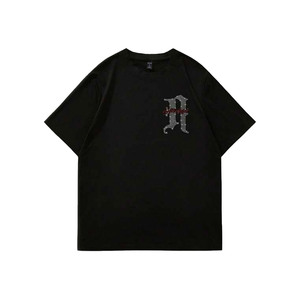 เสื้อยืดโอเวอร์ไซส์ผู้ชายสีดำลายกราฟิกตัวอักษรประดับเพชรแบบขายส่ง ผลิตตามสั่ง ผ้าฝ้าย 100% สไตล์สตรีทแวร์ OEM Y2K ทรงบ็อกซี่ คอกลม - Product Image 1