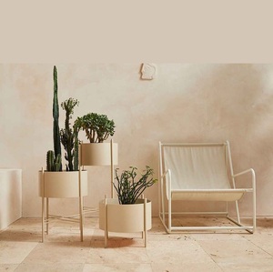 Support de pot de fleurs en métal, nouveauté, vente chaude, directement de l'usine, décoration de jardin intérieur, vente en gros - Product Image 1