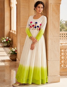 Últimos modelos de vestidos Anarkali para mujer, listos para usar, en tela Star Georgette, con bordados en hilo de lana, ideales para bodas. - Product Image 1