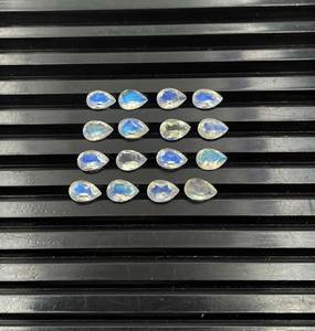 Lote de Piedras Preciosas Sueltas de Piedra Lunar Arcoíris Natural, Corte Pera, 5*7 MM, Certificadas por IGI, para Joyería - Product Image 3