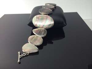 Pulsera de Conchas de Bali, Plata de Ley 925, Pulsera de Conchas Grises Naturales, Joyería Hecha a Mano, Cierre de Palanca, Regalo para Mujer - Product Image 2