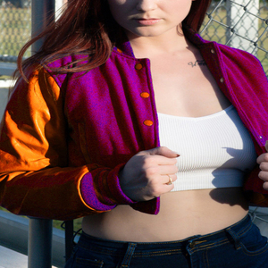 Veste courte universitaire pour femme, style bomber Letterman, rose, magenta, orange, manches en similicuir, vêtement d'extérieur décontracté, mode féminine - Product Image 2