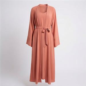 Abaya Elegante y Cómoda para Mujer, Diseño Abierto y Transpirable, Color Personalizado, Estilo Real y Modesto, Prenda Musulmana - Product Image 1