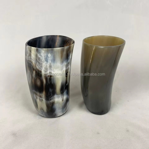 Auténticas copas de cuerno corto vikingo hechas a mano Material orgánico estilo animal religioso artesanía europea regalo de boda directo - Product Image 1