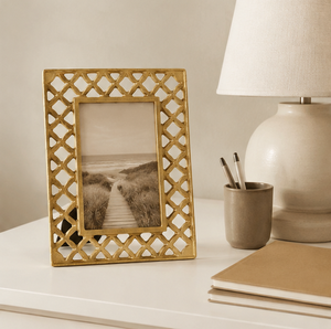 Cadre photo de luxe en métal découpé motif treillis, en aluminium moulé doré antique, décoratif de table, vente en gros, personnalisable - Product Image 5