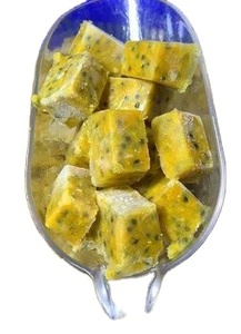 Usine du Vietnam Cubes de pulpe de fruit de la passion congelés Vietnam Emballage sous vide IQF Fournisseur de jus tropical prêt à l'emploi en gros - Product Image 5