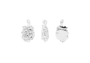 จี้รูปโคนต้นสน - Product Image 1