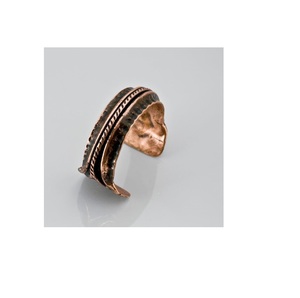 Brazalete de Joyería Árabe para Mujer, Diseño Artístico de 20 mm, Colección Engagement 2027, Regalo de Joyería Elegante para Navidad - Product Image 1