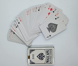 Cartas de Magia para Trucos: Baraja de Cartas Largas para Encontrar Cualquier Carta Seleccionada al Instante - Product Image 1